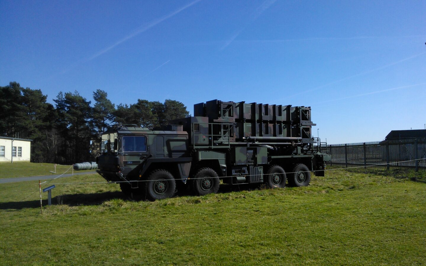 Alman Bundeswehr MIM-104 Patriot hava savunma sistemi