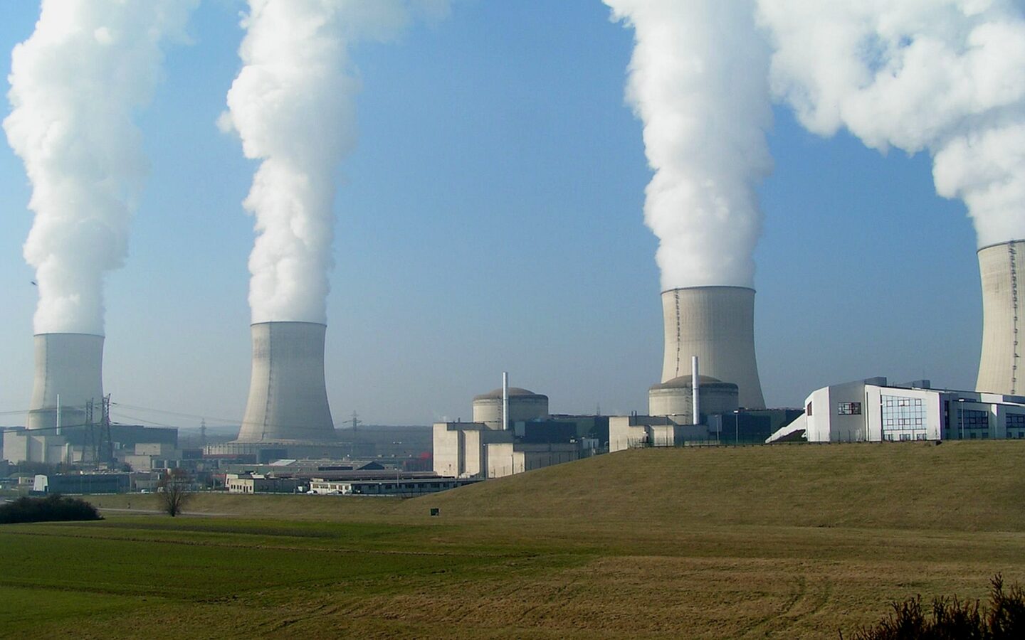 Cooling towers and reactor buildings at the Cattenom nuclear power plant in France