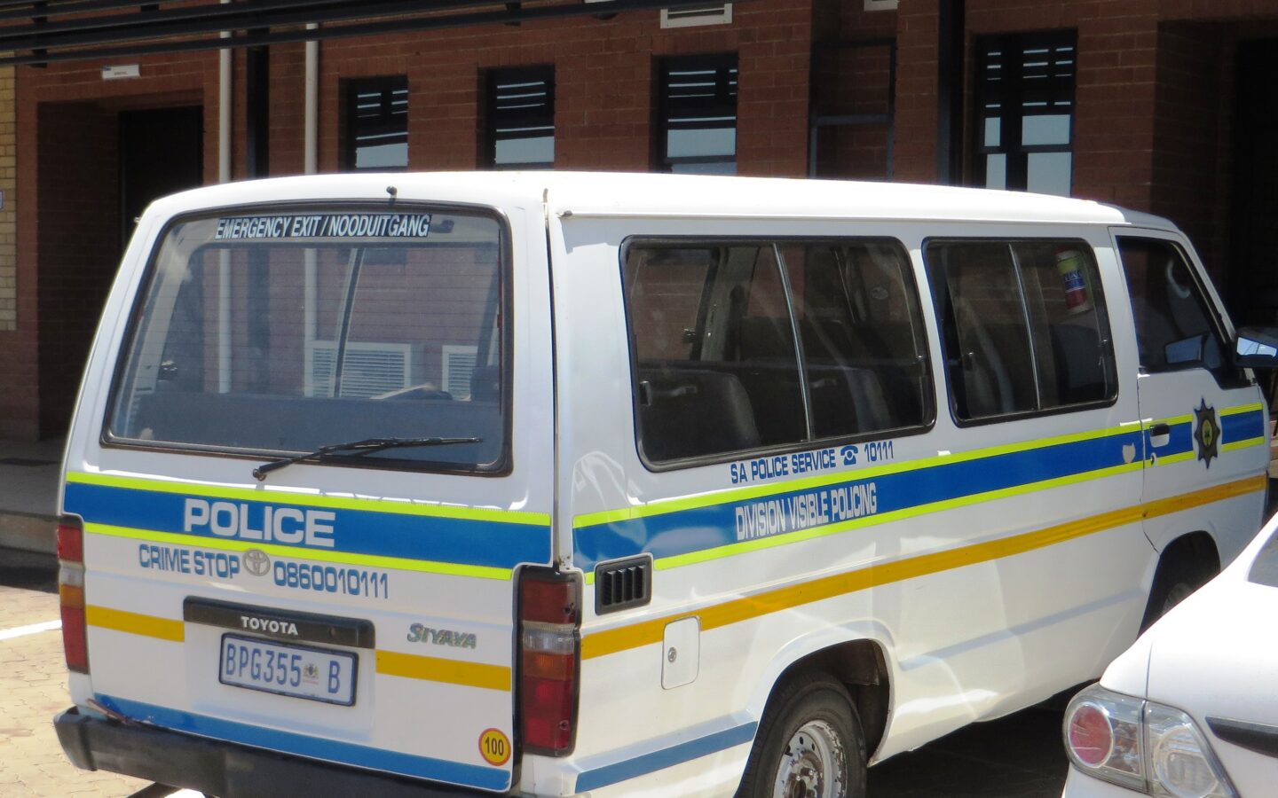 South African Police Service vehicle. Dickelbers / Wikimedia Commons, CC BY-SA 4.0.