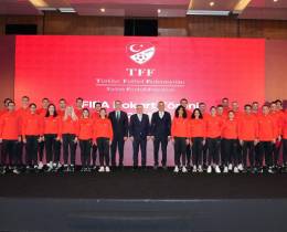 Türkiye Futbol Federasyonunun 2026 FIFA Kokart Töreni'nden federasyon ve hakem camiası temsilcileri