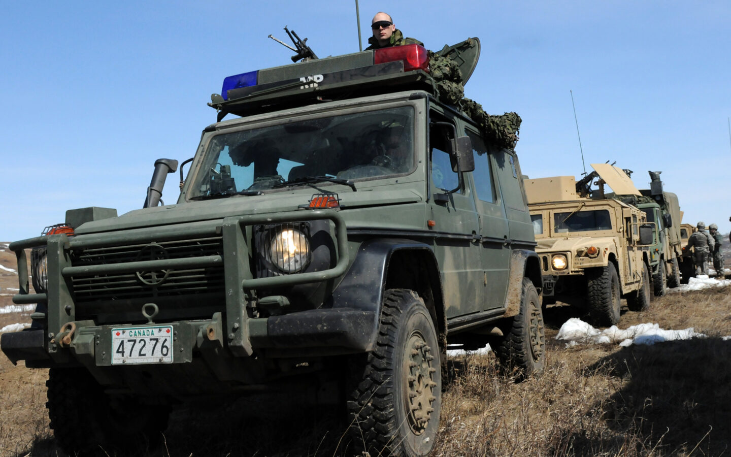 Canadian and U.S. military personnel at Canadian Forces Base Wainwright