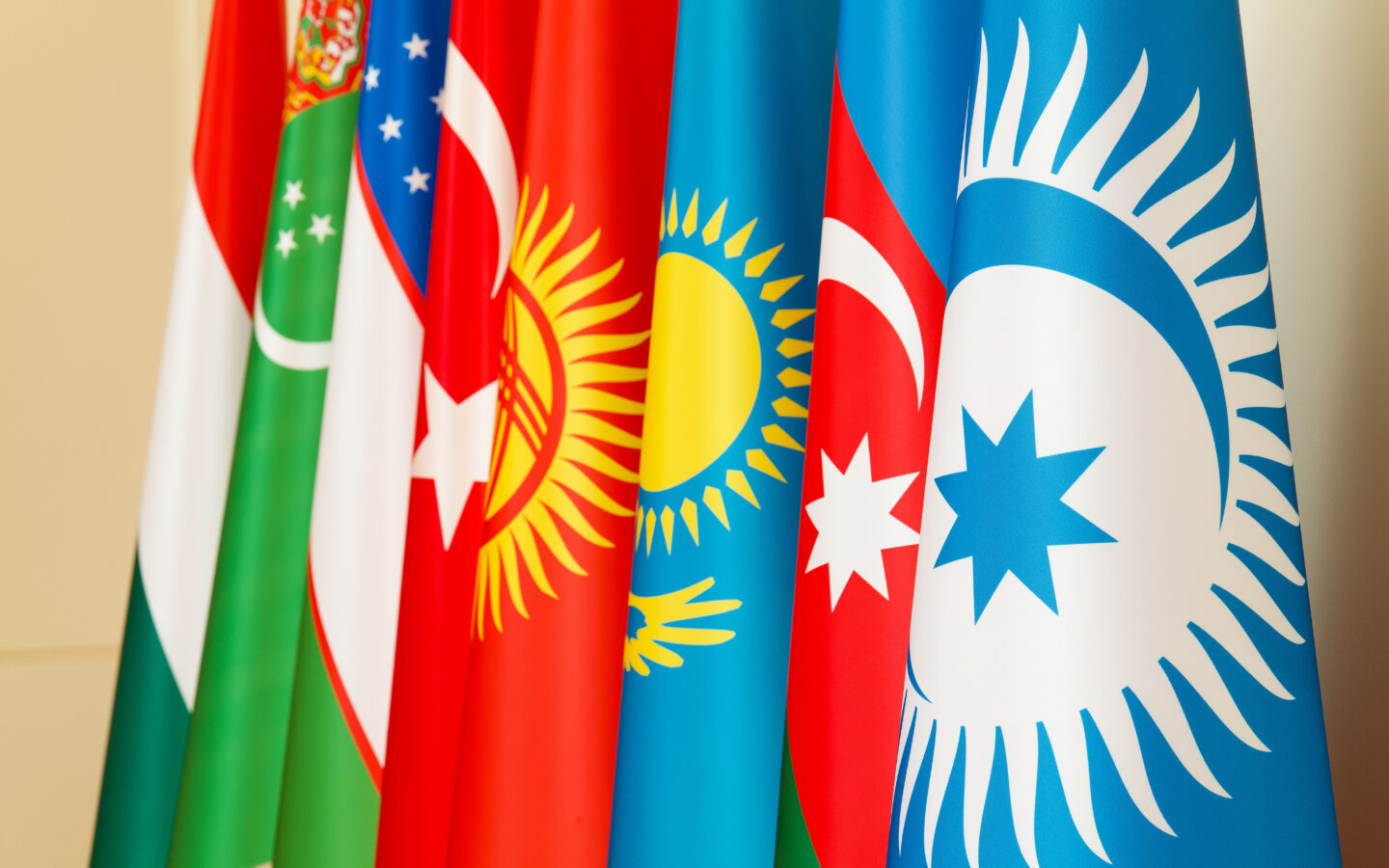 Türk Devletleri Teşkilatı ve üye devletlerinin bayrakları