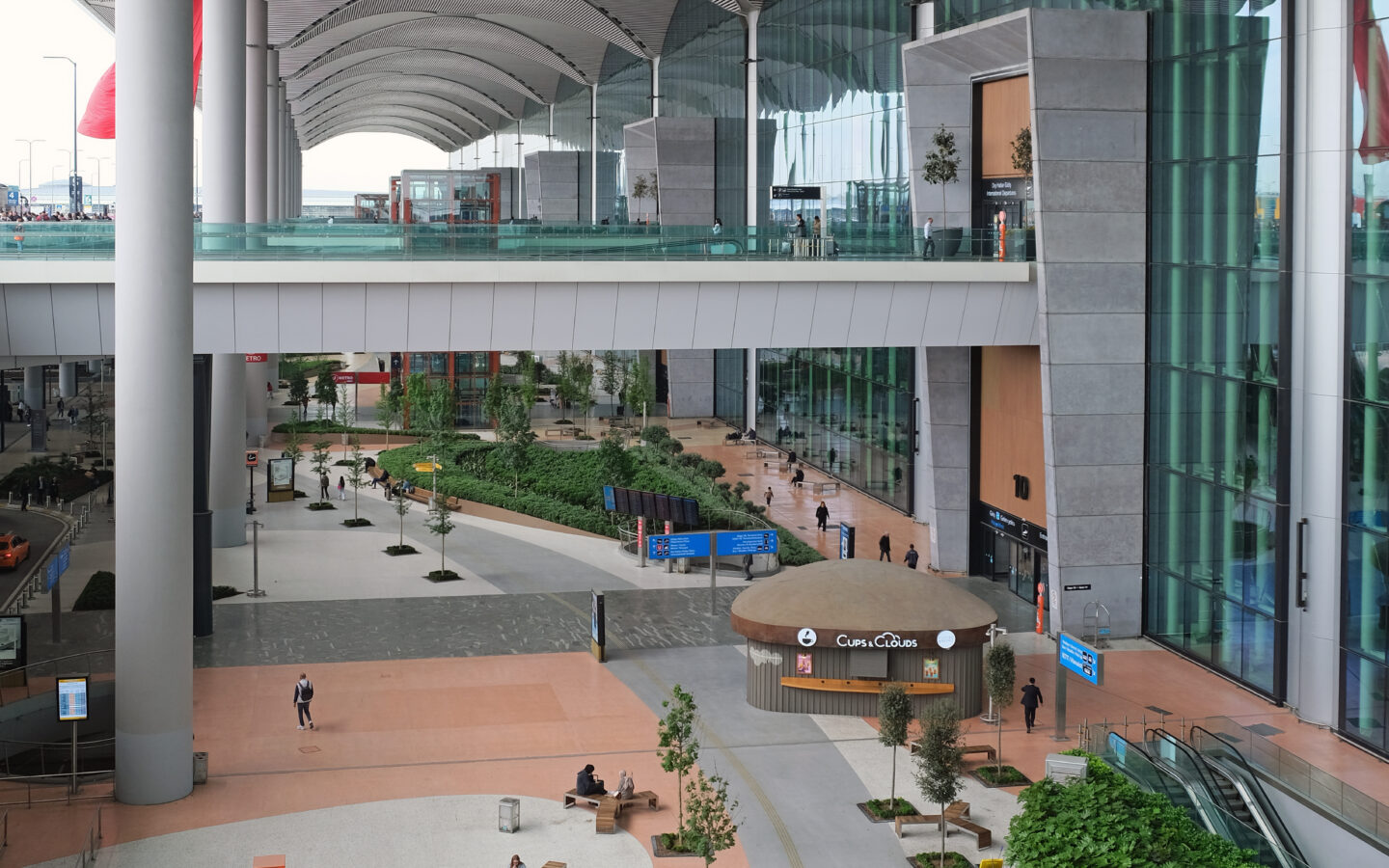 İstanbul Havalimanı terminal girişi