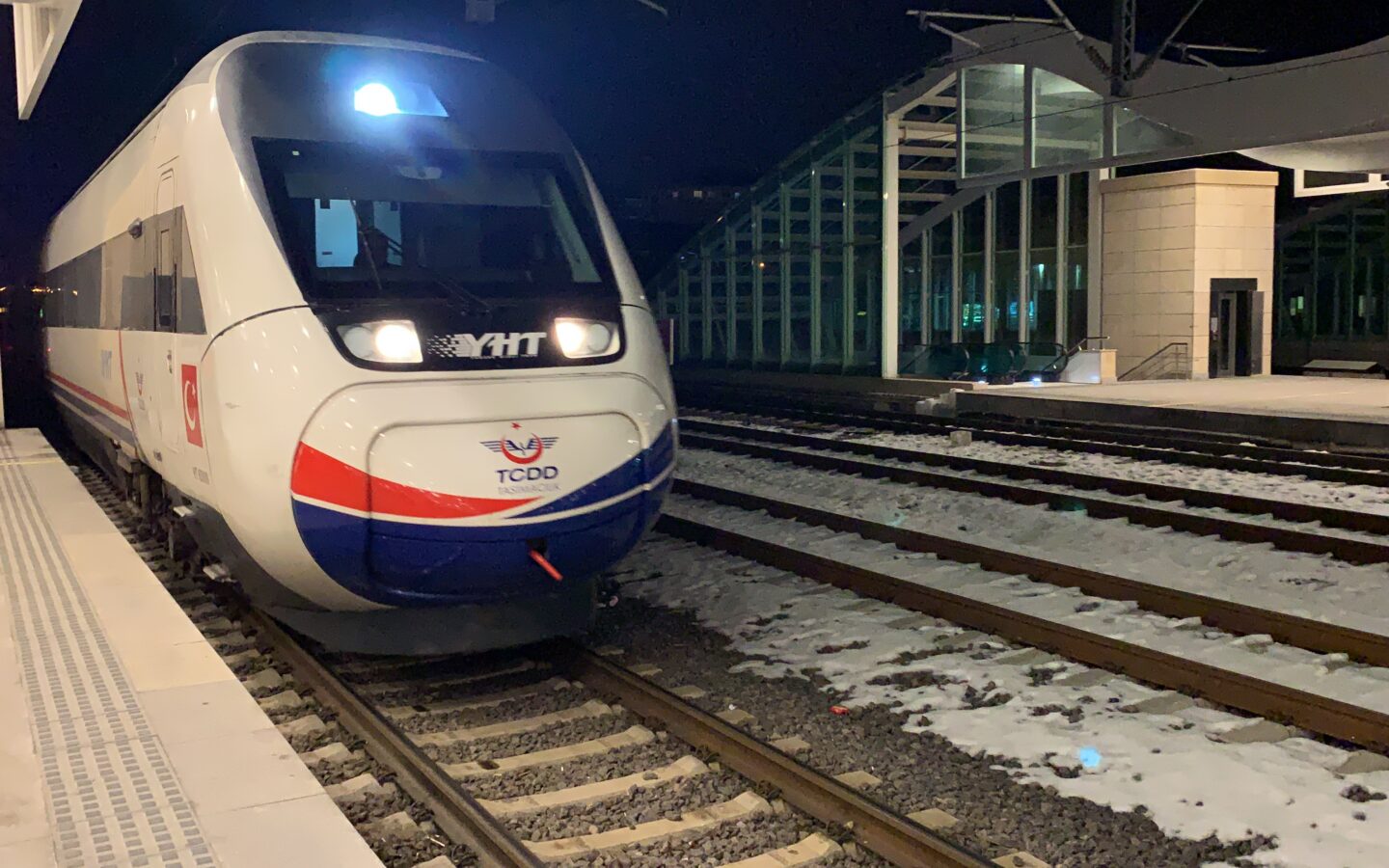 TCDD yüksek hızlı tren seti