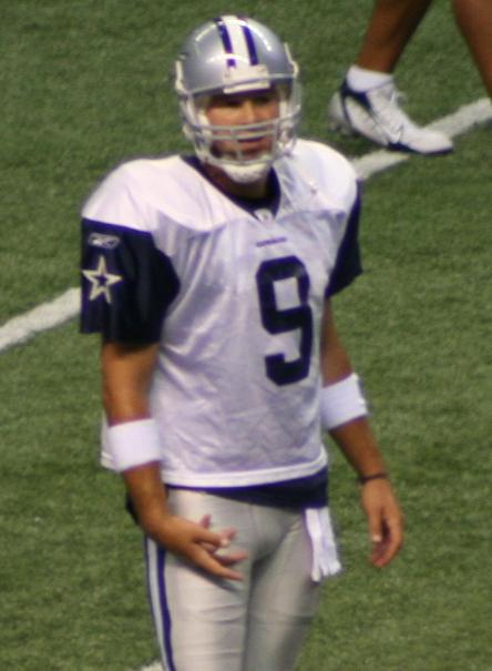 Tony Romo before an NFL game
